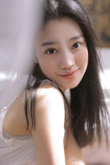 掀美女裙子游戏